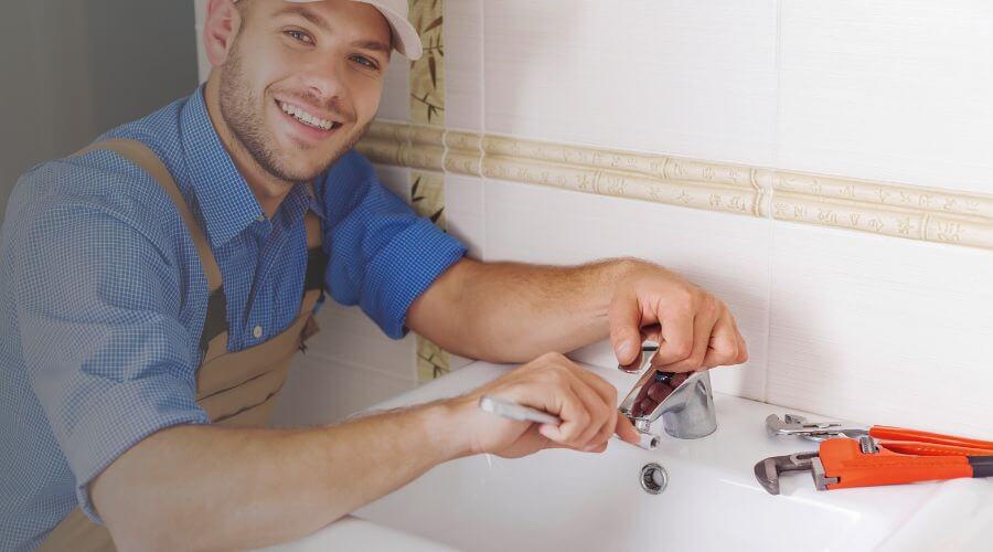 Kitchen Faucet Repair Service in Lewisville, AR